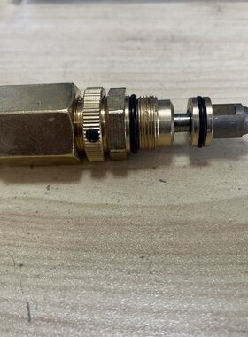 鸿叶咖啡猫大为大昔高压清洗机洗车机泵头压力调压阀压力发阀原厂