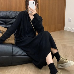 慵懒风复古连帽针织连衣裙女秋冬时尚 法式 宽松气质休闲条纹毛衣裙