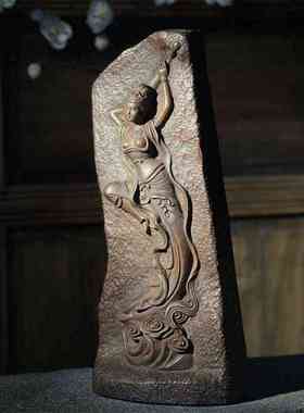 中式复古敦煌文创飞天题材浮雕反弹琵琶装饰禅意桌面摆件古风创意