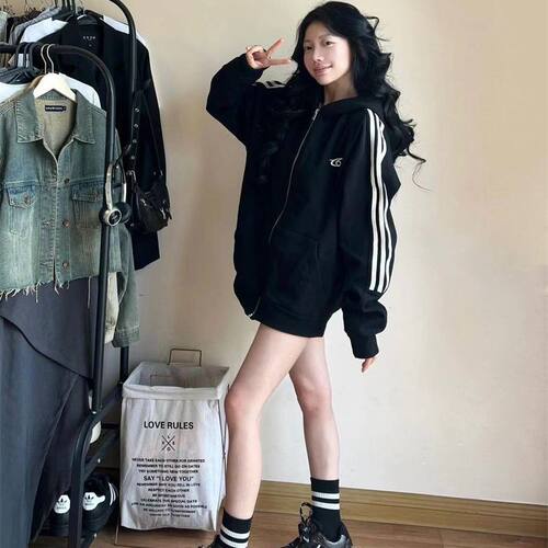 黑色三条杠外套女美式卫衣