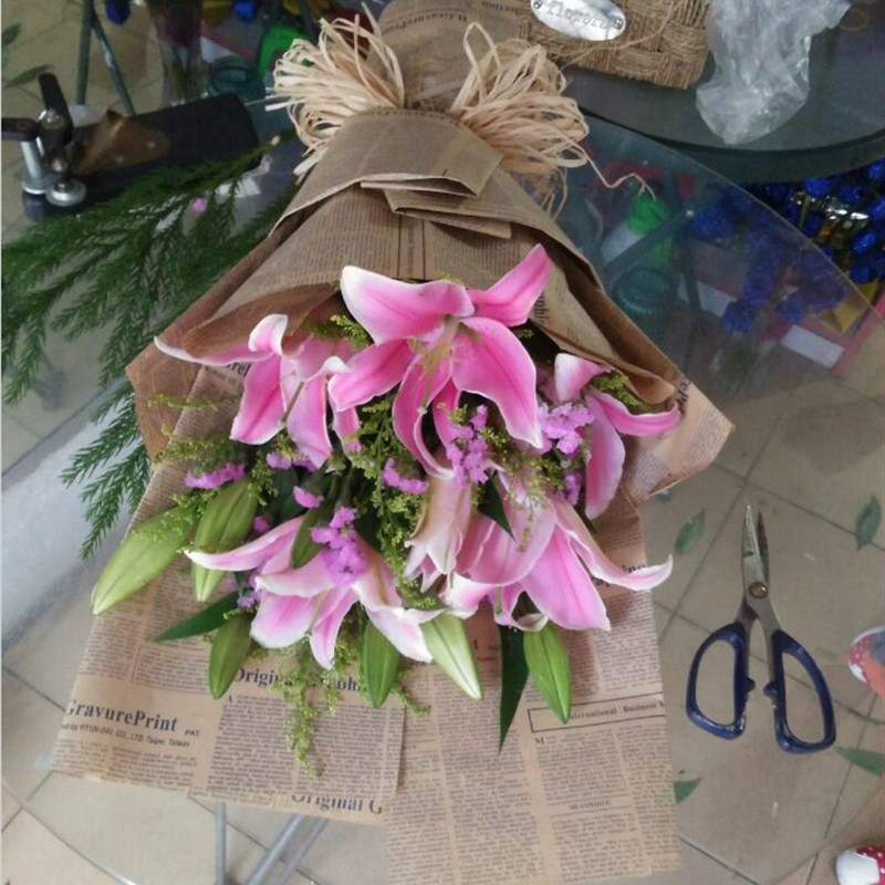 青岛鲜花店同城速递百合花束市南市北城阳黄岛即墨平度教师节送花