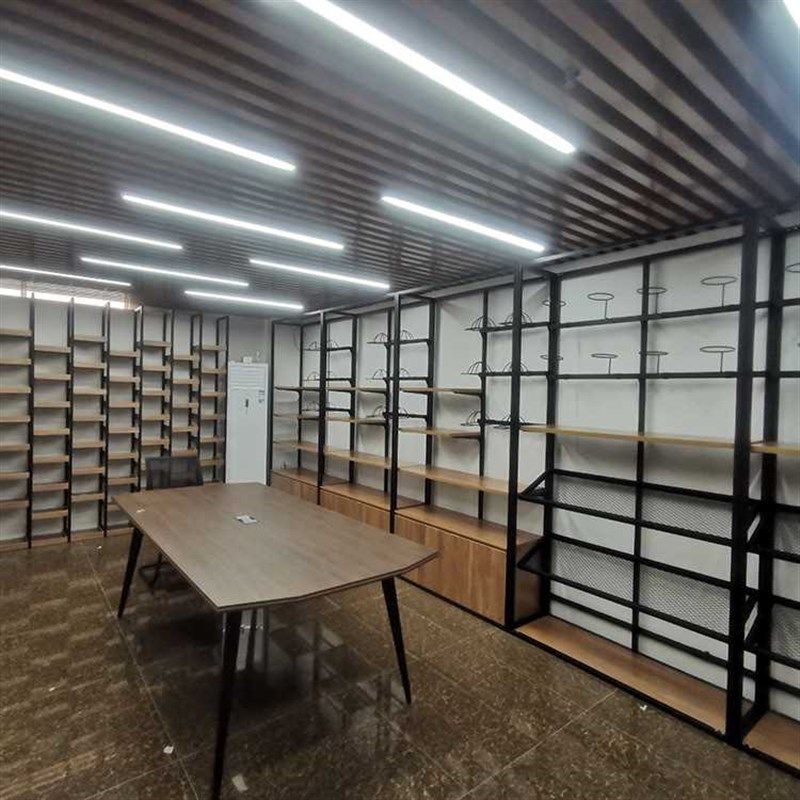 简约帽子展厅展示架设计 木纹铁艺烤漆陈列服装鞋帽子展示柜定制