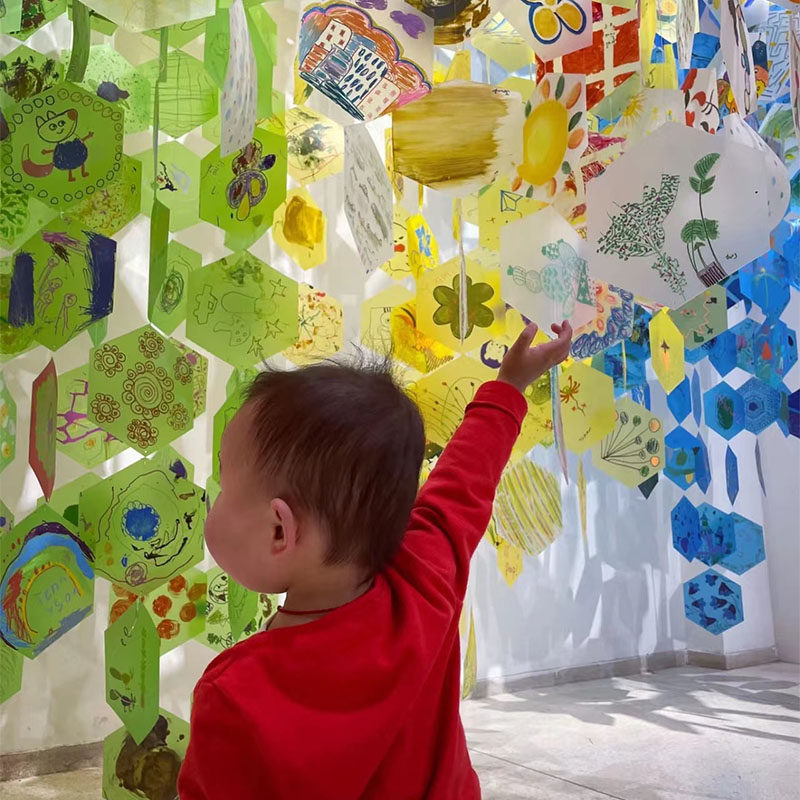 幼儿园环创吊饰六边形彩色塑料片 展览会挂饰手工DIY儿童涂鸦画板,家居饰品,玻璃膜/贴,淘宝优惠券,粉丝福利购,淘宝优惠卷