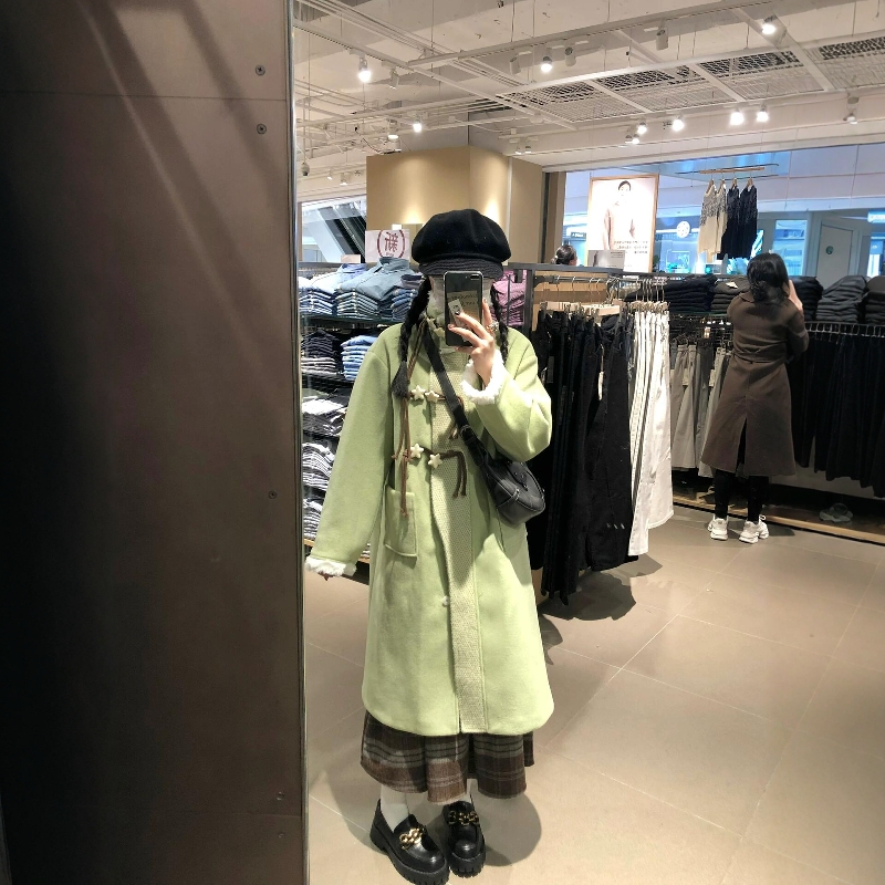 新中式盘扣绿色毛呢外套女