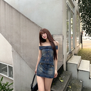 一字肩牛仔套装女2026夏季收腰显瘦双排扣收腰短裙两件套时尚显瘦