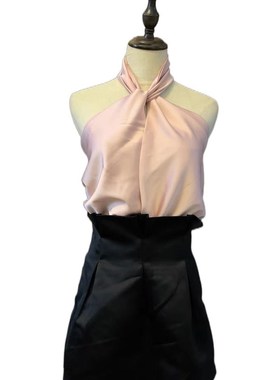 loving u 【约会加氛花苞裤裙】2021夏季新款黑色超短包臀半身裙