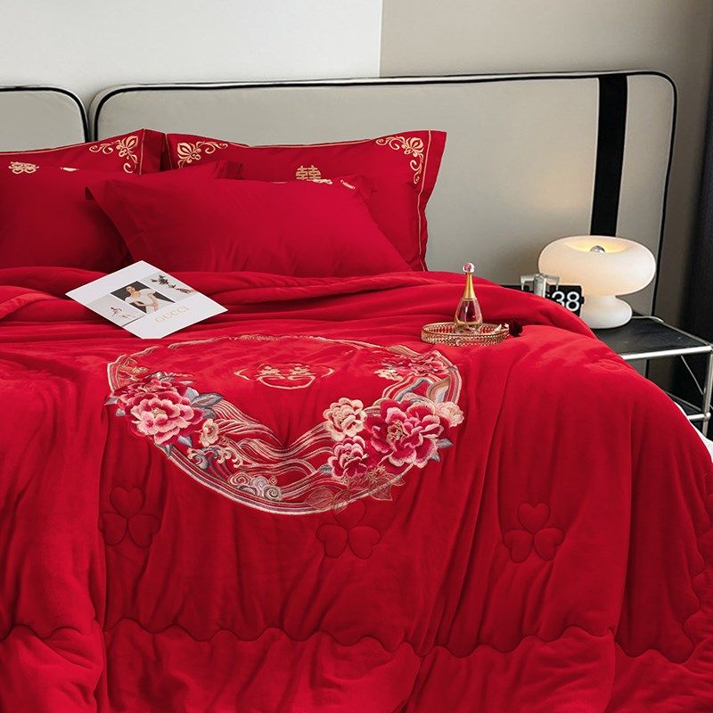 冬季保暖婚庆大红色毛毯中式婚礼床上用品盖毯子女方陪嫁送新人礼
