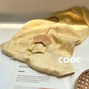 2025夏浅黄色女童旗袍缎面提花中国风洋派新中式洋装小女孩改良