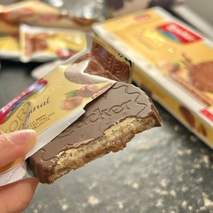 三件包直邮 莱家loacker托 托提纳威化饼干 干花生味原味黑巧克力
