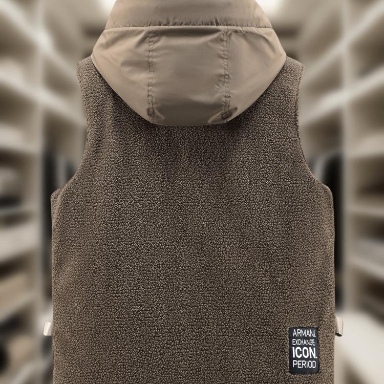 秋冬季新款羊羔绒马甲男士外套坎肩棉服潮流工装大兜马夹帅气棉衣