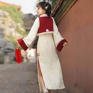 年轻款旗袍女装秋冬国风红色马甲伴娘新中式订婚敬酒服连衣裙套装