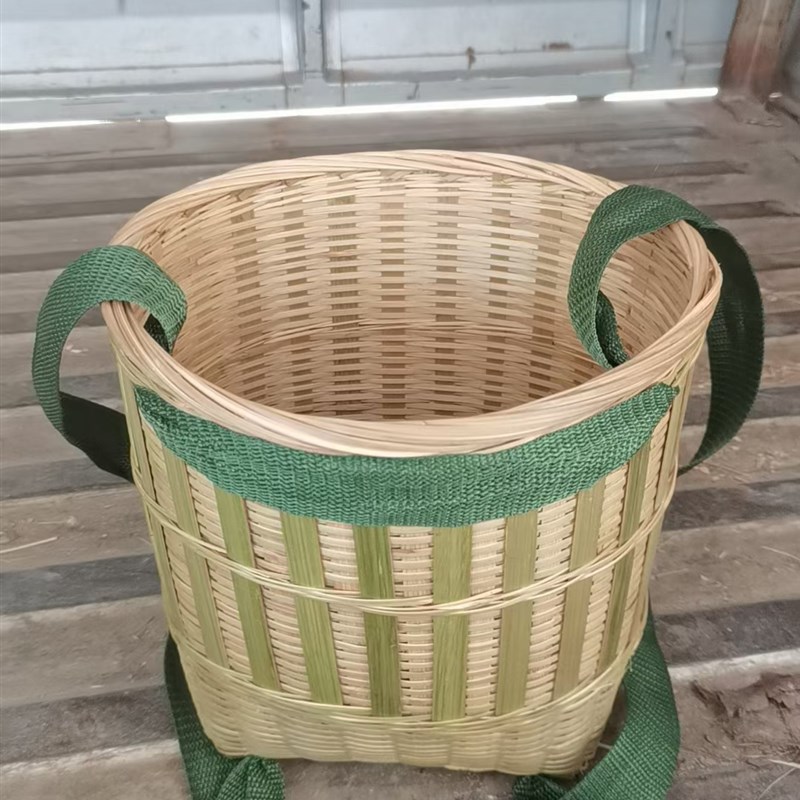 竹编背篓背篼家用竹篓舞蹈野外采蘑菇传统手工采茶表演背篓鱼篓