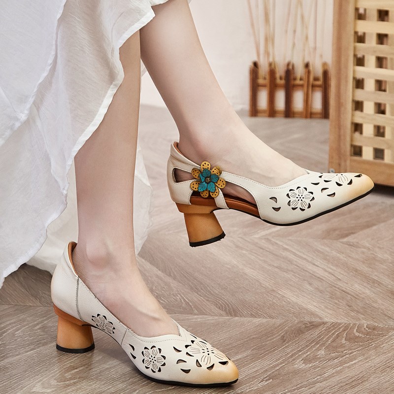 英伦风小皮鞋2025新款春季镂空尖头高跟鞋复古真皮包头女士半凉鞋