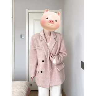 韩系高级感粉色廓形西装外套女新款极简风双排扣正肩减龄毛呢开衫