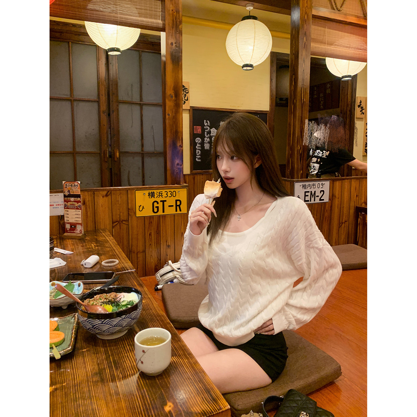 减龄温柔风两件套女2026春新款背心内搭搭麻花长袖针织衫上衣套装,女装/女士精品,时尚套装,淘宝优惠券,粉丝福利购,淘宝优惠卷