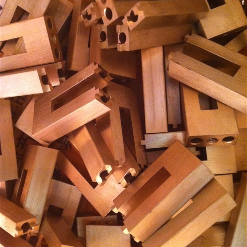 【专业定做】黄铜导电块加工 专业铣床加工 攻牙钻孔加工 可电镀