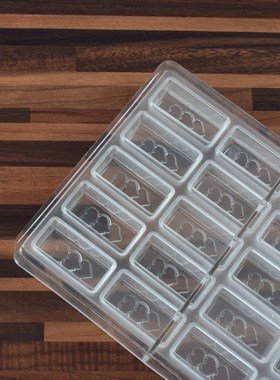 tangba堂巴 11克 30连长方心形巧克力模具 PC-1736 心连心糖果模