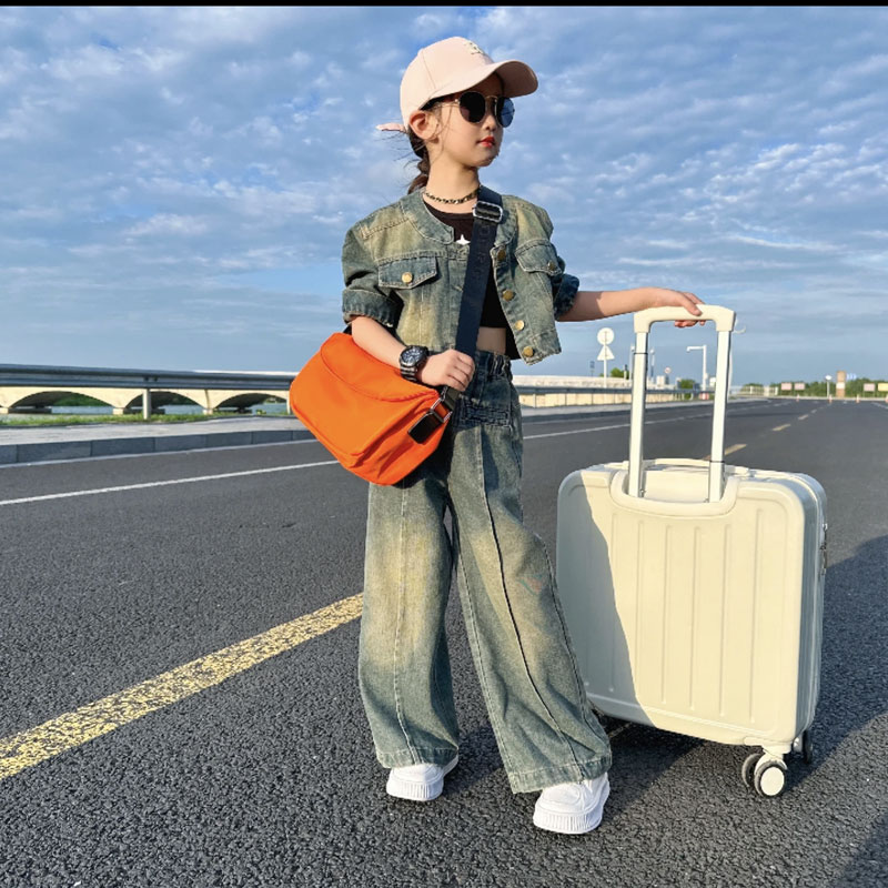 女童秋装牛仔裤套装2024新款中大童直筒洋气外穿休闲春秋阔腿裤子