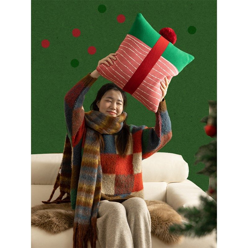 高级感圣诞抱枕节日礼物氛围感客厅沙发装饰样板间搭配靠枕靠垫套