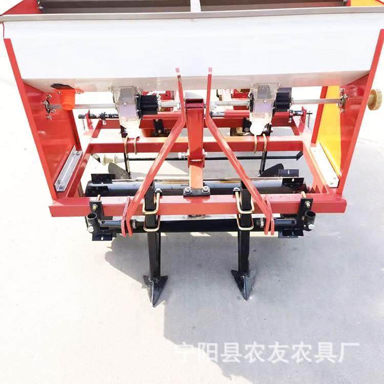 2垄四行花生膜上点播机甘肃礼县3行玉米播种机鸭嘴打孔免扣膜曲靖,农机/农具/农膜,播种栽苗器/地膜机,淘宝优惠券,粉丝福利购,淘宝优惠卷