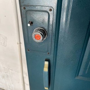 铁门自动碰锁家卫叶片防盗门锁锁芯老式 大门C级十字锁石牛大门锁