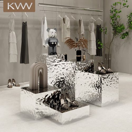 服装店地台买手店水波纹橱窗镜面不锈钢落地式陈列鞋包模特展示台