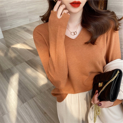 红色毛衣女秋冬内搭修身显瘦V领长袖打底针织衫高级感超好看上衣