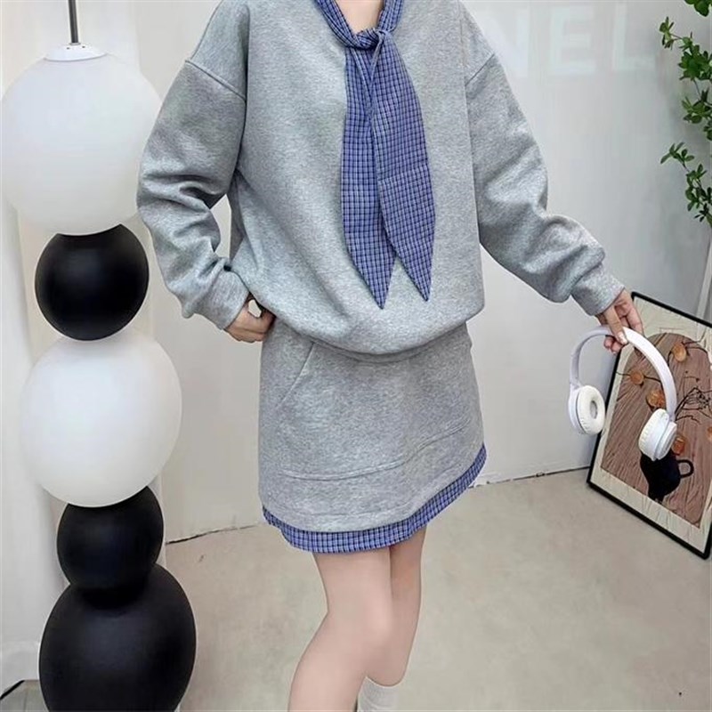 时尚运动休闲套装长袖卫衣女秋季大码胖mm高腰PA字半身短裙两件套