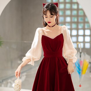 夏季 胖mm订婚礼服新娘感回门服酒红色T2024新款 丝绒敬酒服大码