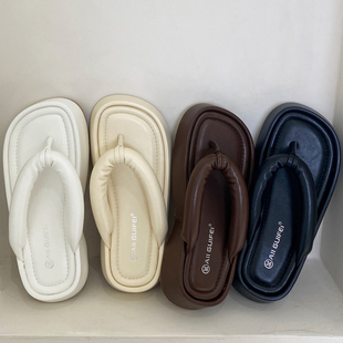 高级感中跟夹板人字拖鞋女u夏外穿夹脚松糕厚底凉拖辣妹沙滩凉鞋