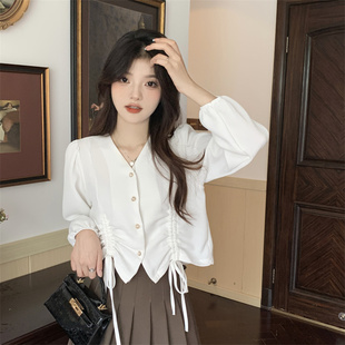 哺乳衣服春秋大码女装辣妈款外穿法式V领长袖抽绳设X计感喂奶上衣