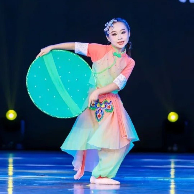 新款茶飘香表演儿童古典舞演出服女童画茶闲情抒采茶姑娘舞蹈服装