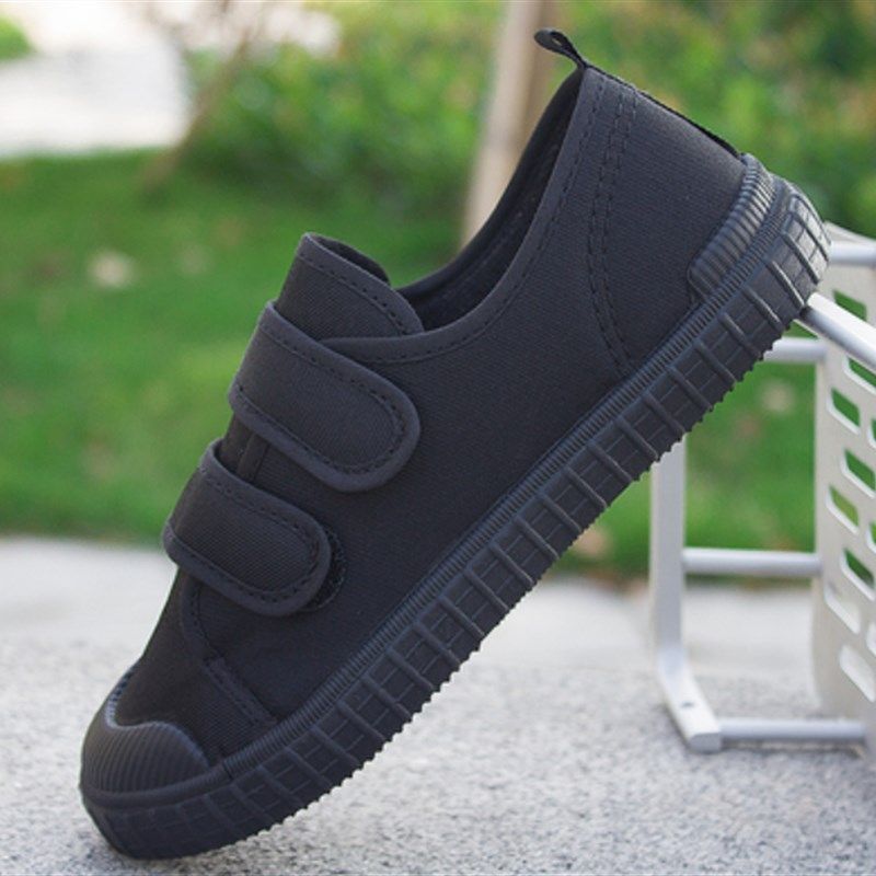 帆布鞋男童礼服小黑鞋表演鞋学生运动会鞋幼儿园帆布鞋纯黑色布鞋