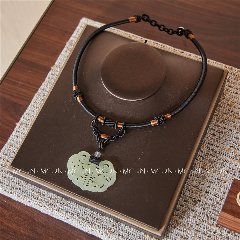 MOON慕空间样板房衣帽间女士梳妆台摆件新中式手镯戒指装饰品道具