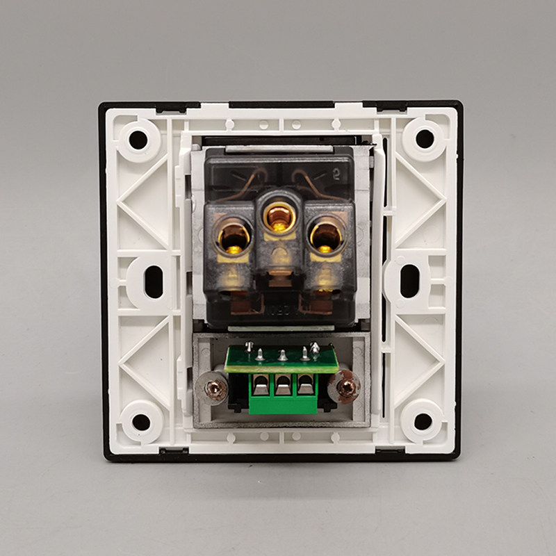 黑色86型五孔电源带红白AV音频免焊接线插座5孔加莲花音频面板,电子/电工,音频插座,淘宝优惠券,粉丝福利购,淘宝优惠卷