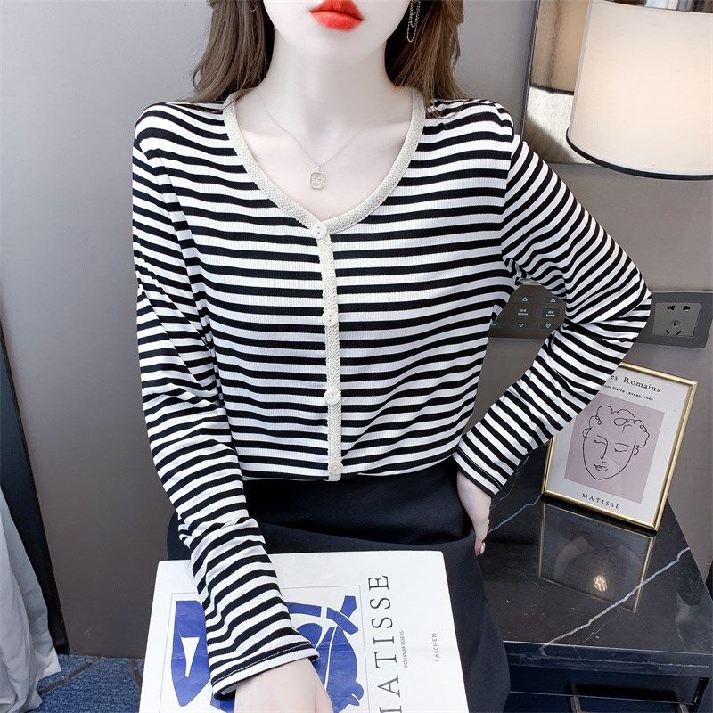 纯棉V领条纹打底衫女春秋新款内搭修身显瘦百搭长袖t恤女上衣外穿
