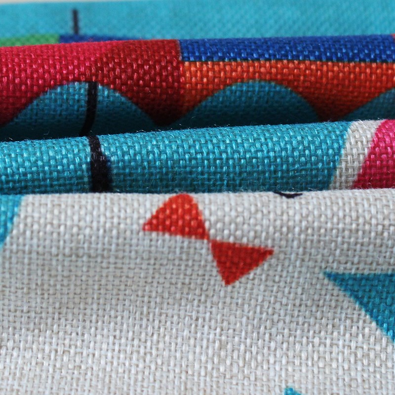 卡通抱枕沙发靠垫办公室靠枕床头靠背汽车护腰靠垫抱枕套芯腰枕垫