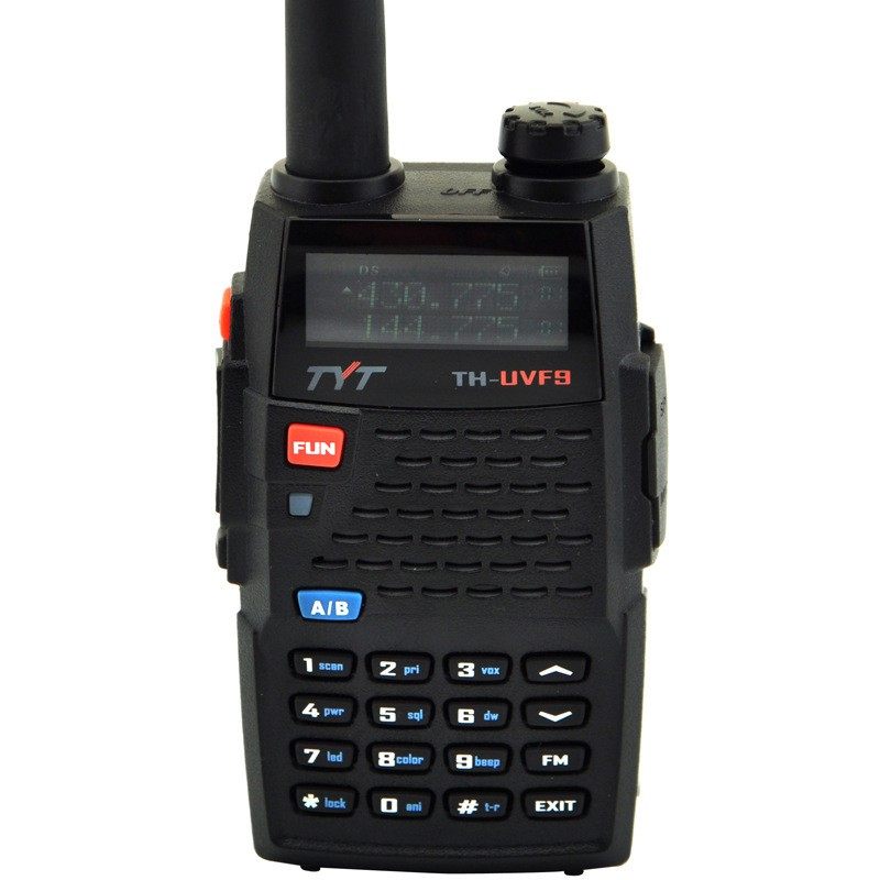 特易通无线对讲机TH-UVF9D双段双频双显双守4W功率适合自驾游工地