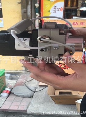 山推SE330挖掘机油门马达 油门电机 油门马达J213-36A-400001