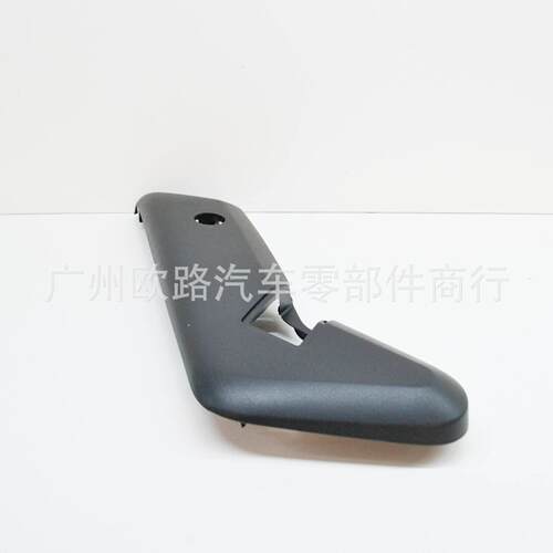 适用奔驰马 座椅饰板 1679191200 52109802699 20491831309051