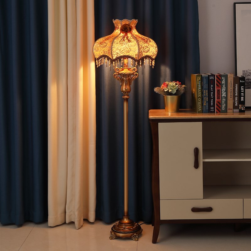 欧式落地灯轻奢复古大气古典客厅茶几装饰灯书房卧室床头立式台灯