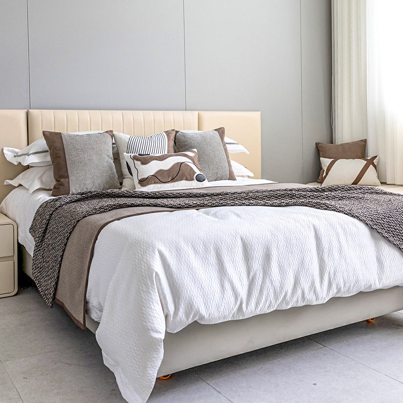 现代轻奢高档酒店床旗床尾巾抱枕套民宿床上搭毯靠枕样板房羊毛毯