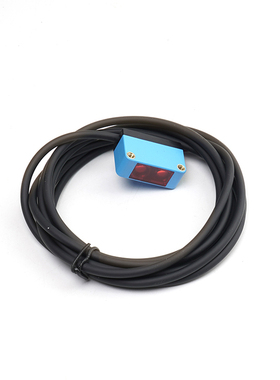 方形远距离漫反射式光电关传感器EZD2红外感应器2见光斑