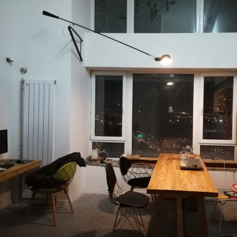 Flos摇臂壁灯意大利极简设计师创意个性客厅餐厅卧室床头长杆灯具