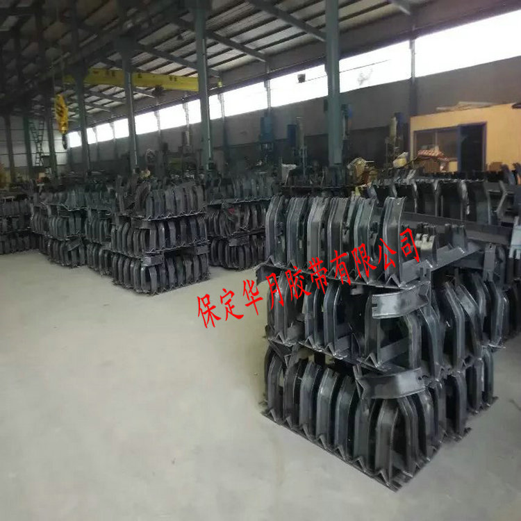 输送机托辊支架滚筒输送带托辊TD75型支架输送带传送机TDII型