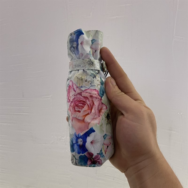 新款日系迷你小巧五折田园玫瑰口袋伞 轻量便携黑胶晴雨两用遮阳S