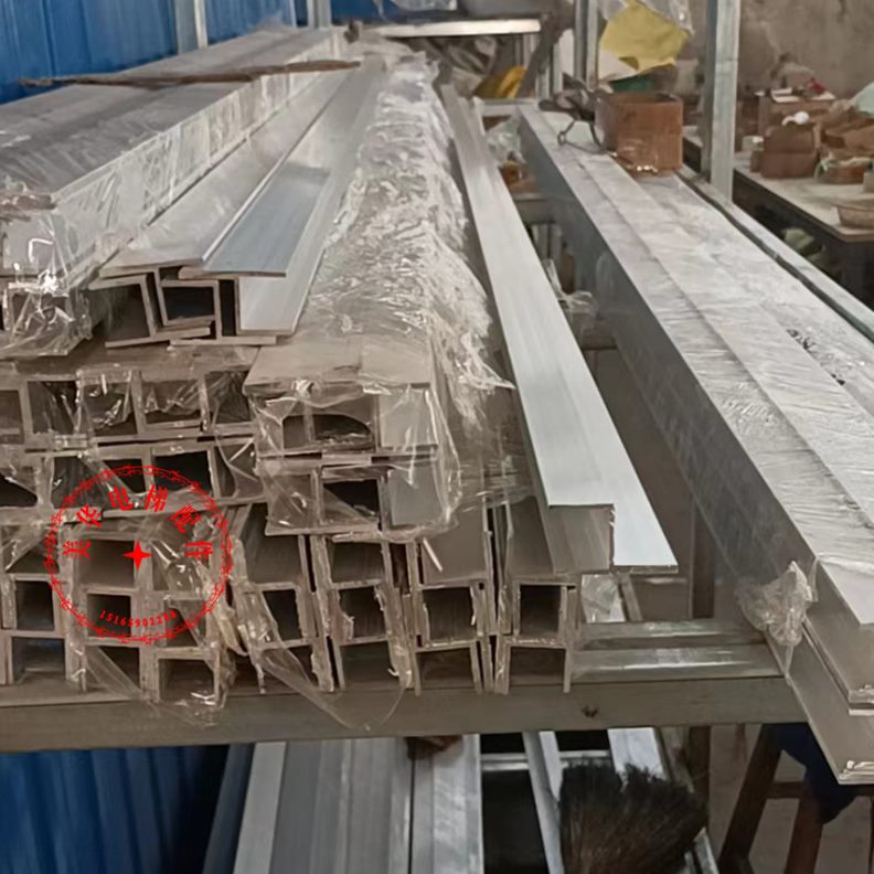 餐梯专用门货梯轨道导轨梯导轨电梯门娇食电梯配件杂物门电梯吕厅