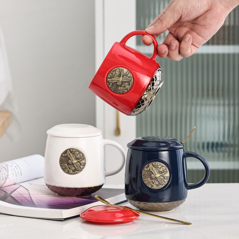 杯子中复古创意铜牌浮雕性马杯带盖勺咖啡杯