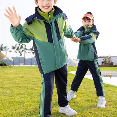 儿童班服加厚套装冬季幼儿园园服春秋冬装小学生校服冲锋衣三件套