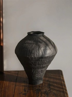 新中式侘寂风创意手工黑色陶瓷罐花瓶花器摆件中古风民宿酒店饰品